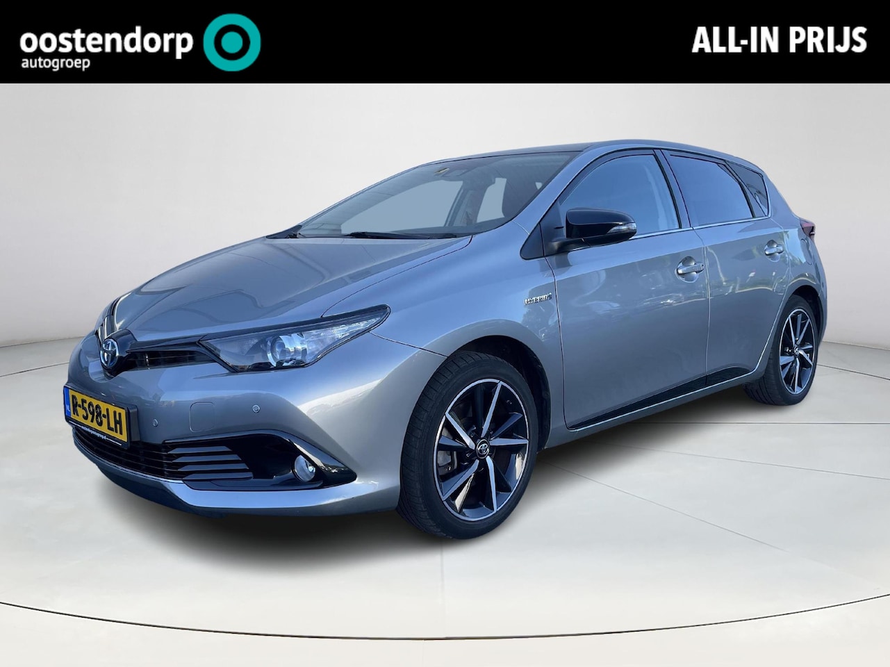 Toyota Auris - 1.8 Hybrid Executive Automaat | Elektrisch en verwarmbare buitenspiegels | Cruise Control - AutoWereld.nl