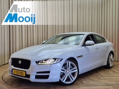 Jaguar XE - 2.0 Portfolio *Memory* Stoel-Stuurverwarming / Leder / Xenon / Camera / Navigatie / Cruise