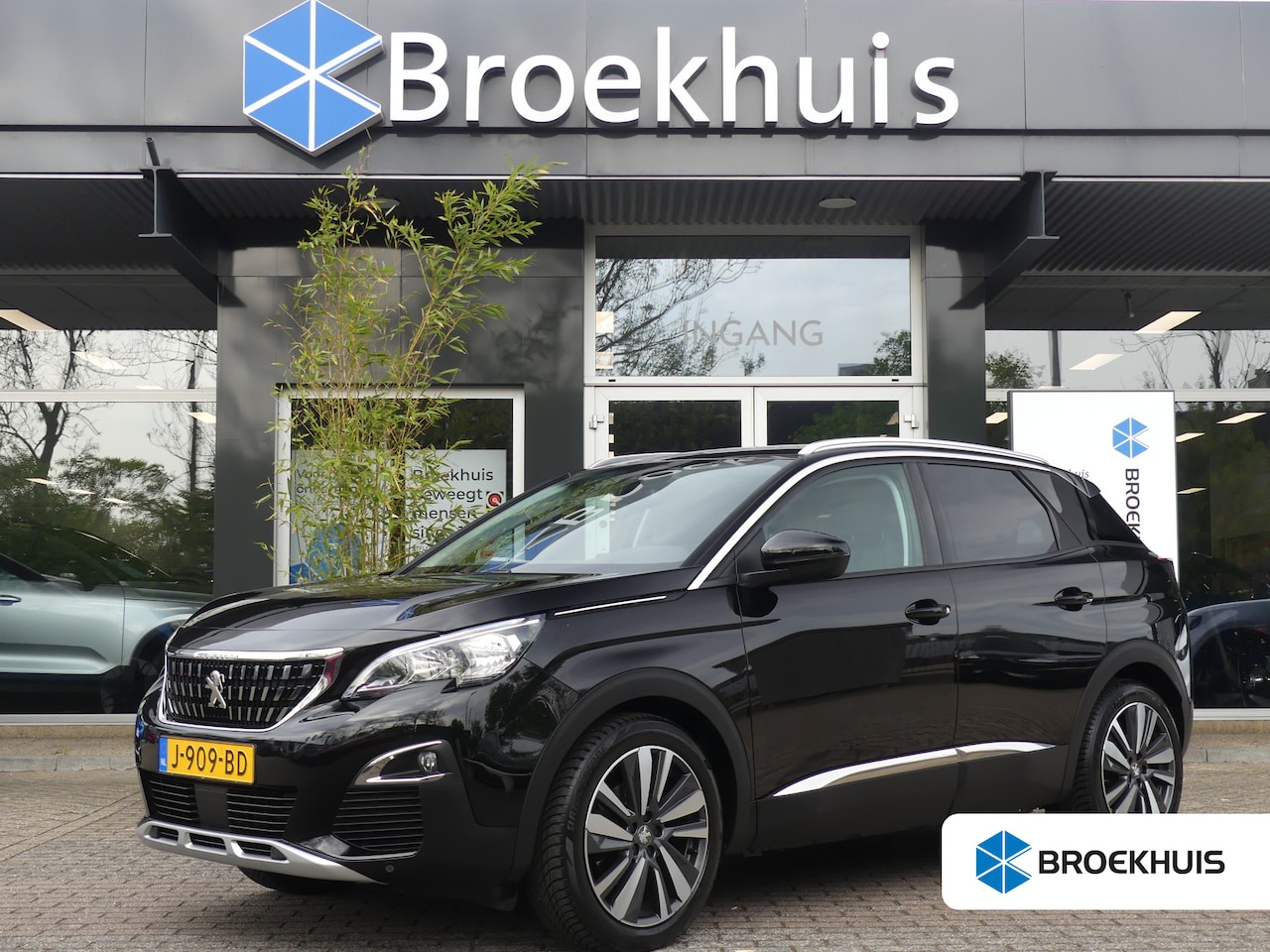 Peugeot 3008 - 1.2 PureTech 130PK Blue Lease Premium Automaat | NAVI | CAMERA | AFN. TREKHAAK | - AutoWereld.nl