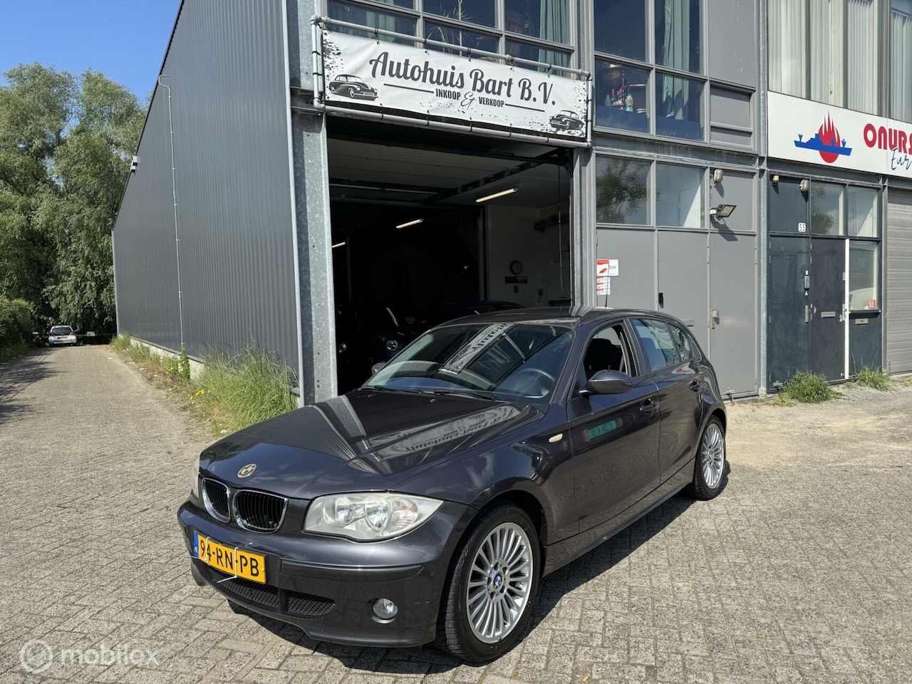 BMW 1-serie - 120i 5 Deurs! Airco! Nieuwe APK! NAP Logisch! - AutoWereld.nl