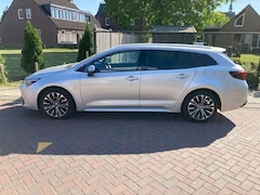 Toyota Corolla Touring Sports - 1.8 Hybrid First Edition Vaste prijs, bellen voor een afspraak