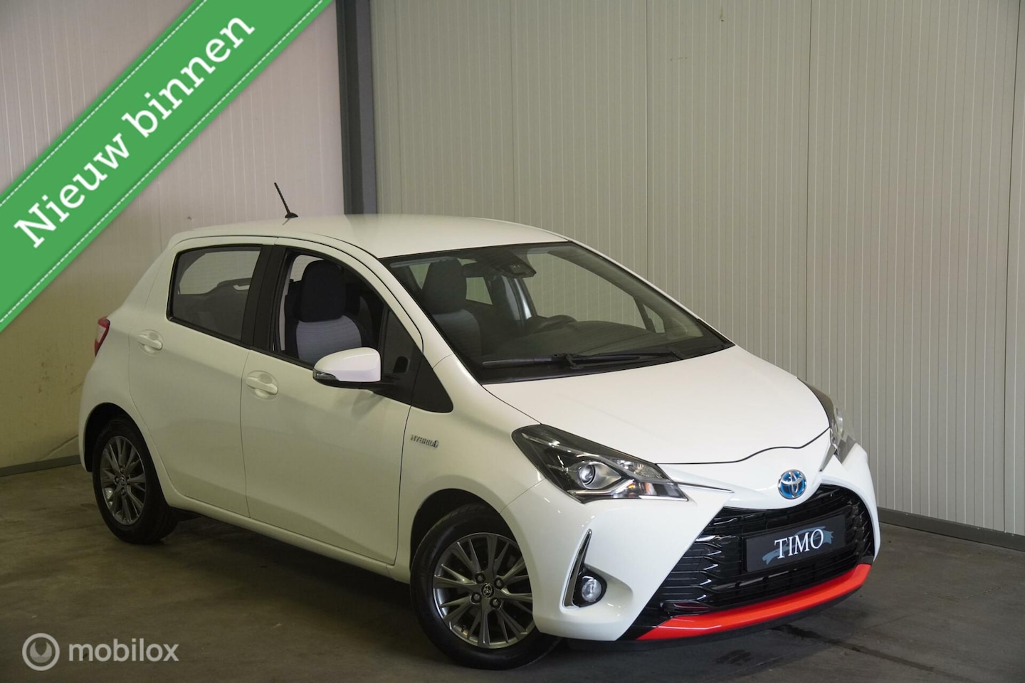 Toyota Yaris - 1.5 Hybrid - AutoWereld.nl