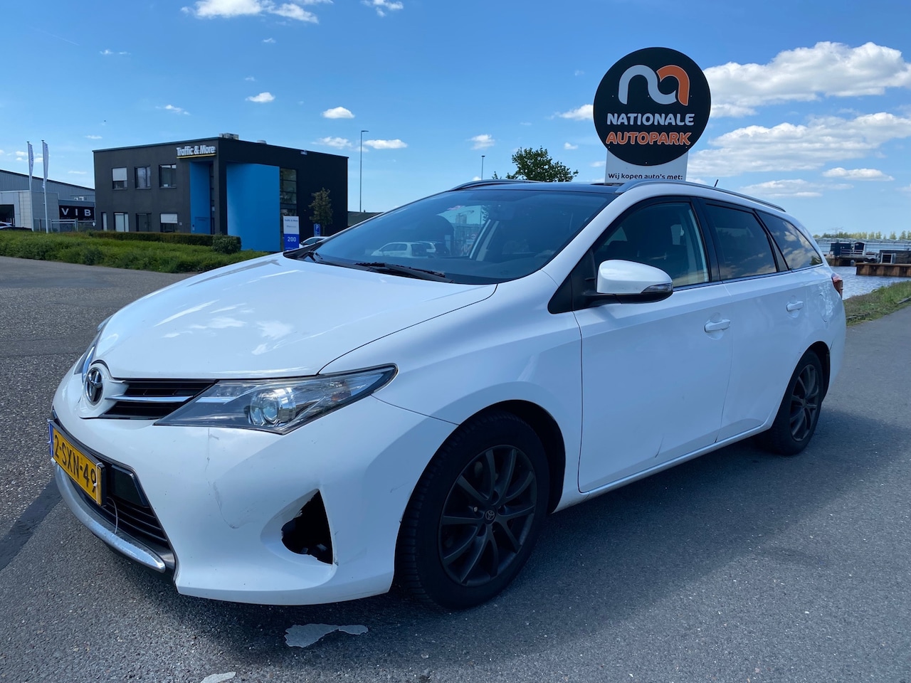 Toyota Auris Touring Sports - 2014 * 2.0D Business Pro * Nap * Clima * - AutoWereld.nl