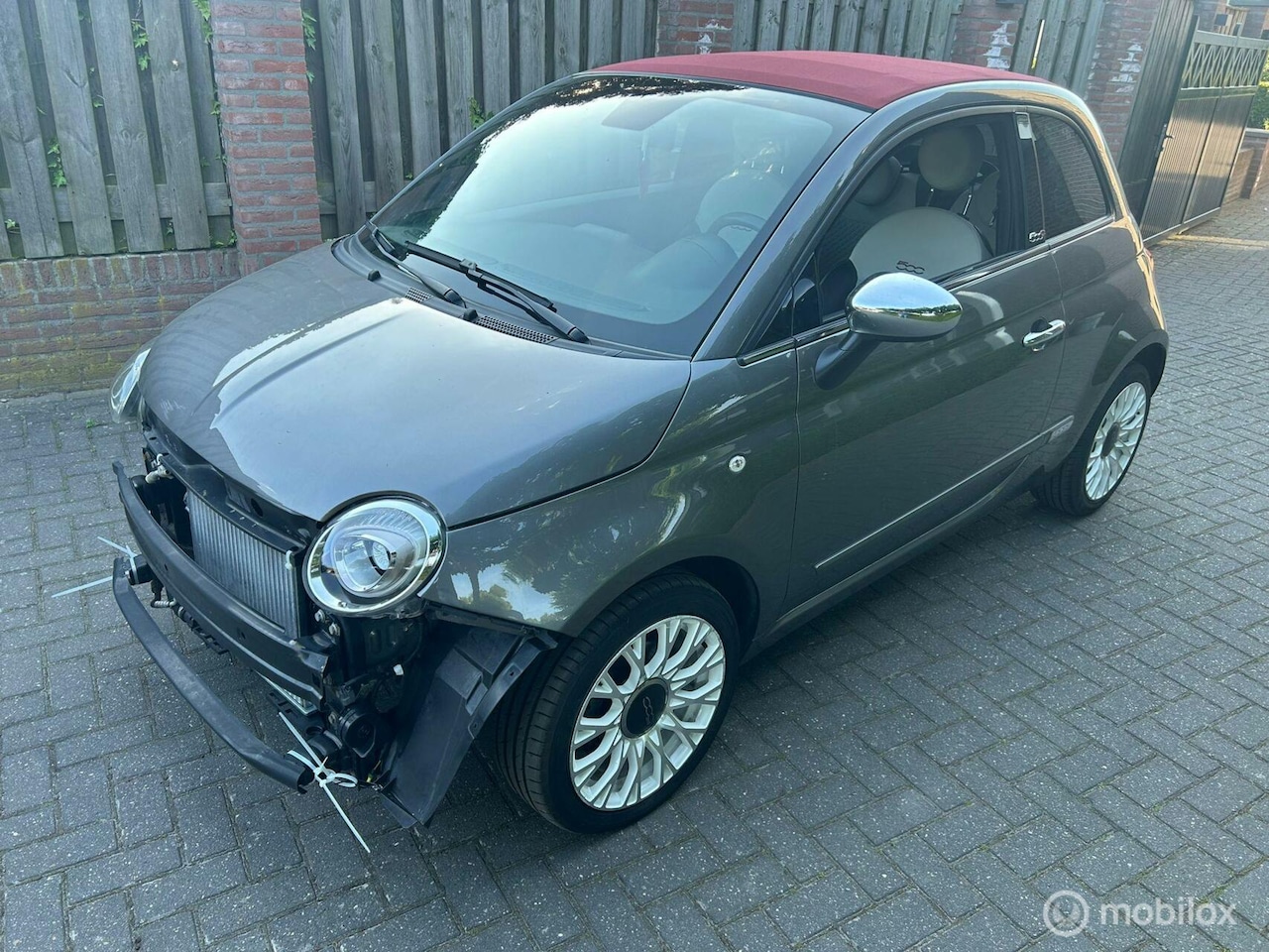 Fiat 500 C - 1.0 Hybrid met zeer lichte schade - AutoWereld.nl