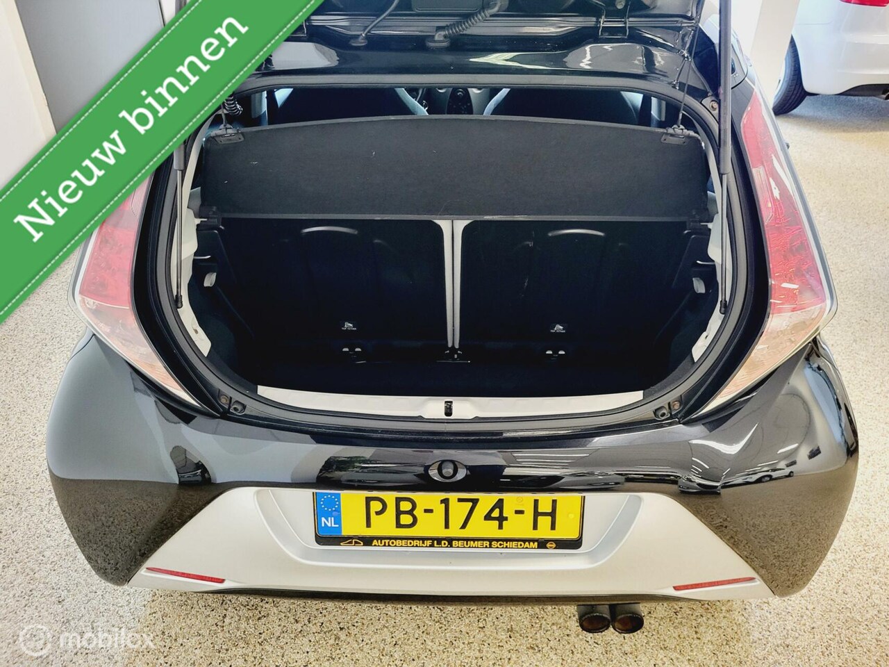 Toyota Aygo - 1.0 VVT-i x-sport NAVI *NL, CAMERA, RIJKLAARPRIJS!*