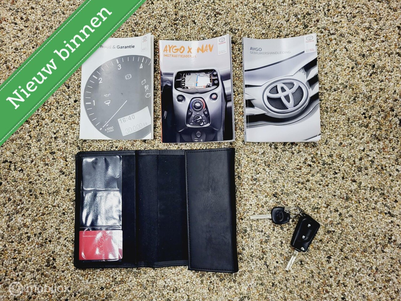 Toyota Aygo - 1.0 VVT-i x-sport NAVI *NL, CAMERA, RIJKLAARPRIJS!*