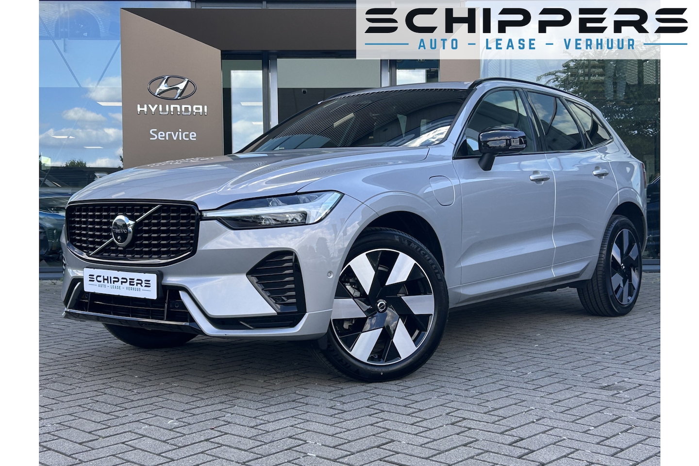 Volvo XC60 - 2.0 T8 Plug-in hybrid AWD Plus Dark 2.0 T8 Plug-in hybrid AWD Plus Dark - AutoWereld.nl