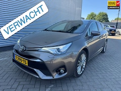 Toyota Avensis Touring Sports - 1.8 VVT-i Executive Business Premium