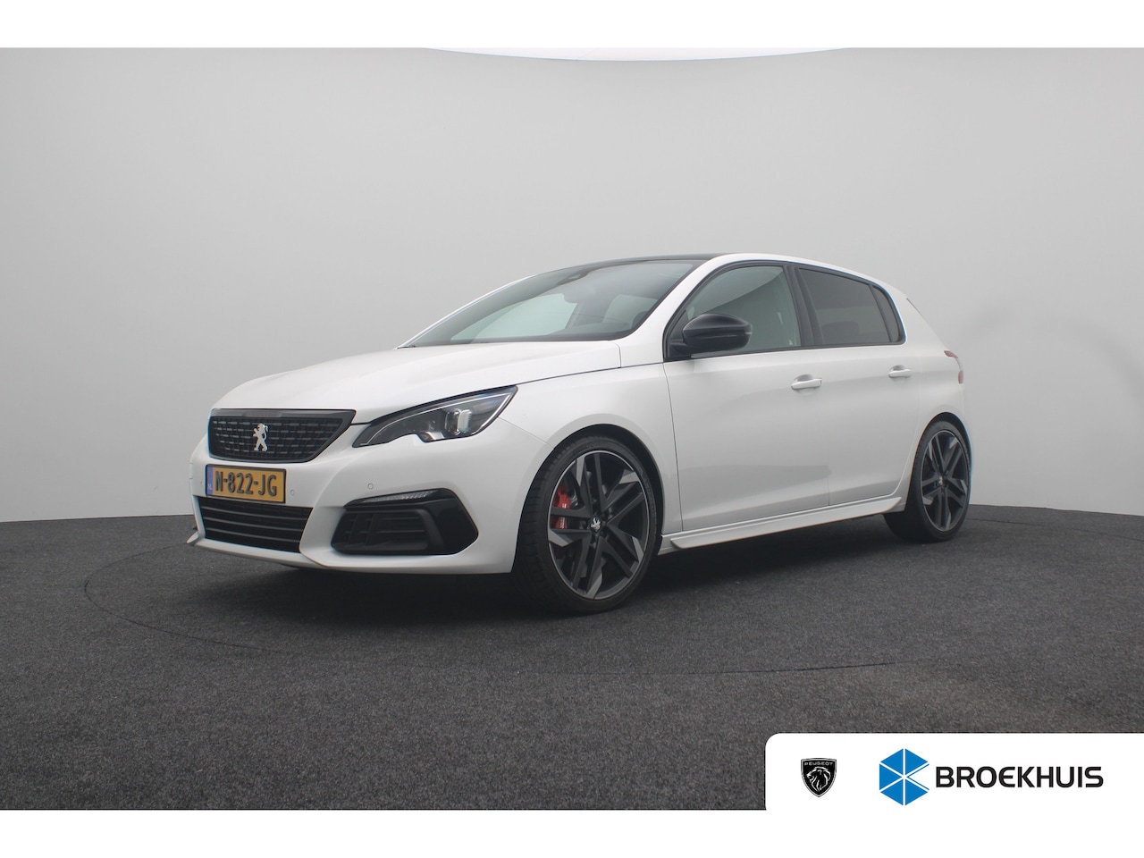 Peugeot 308 - 1.6 PURETECH 263PK 5-DRS GTI BY SPORT | AGR Comfortstoelen voor | Achterbank in delen neer - AutoWereld.nl