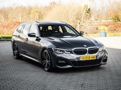 BMW 3-serie Touring - 320d 191PK Aut M-Sport Panoramadak Leder HUD Origineel NL