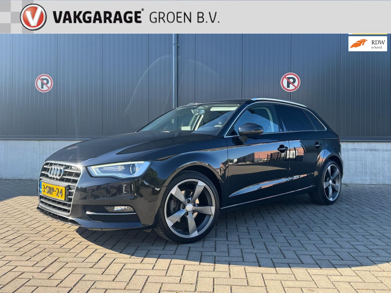 Audi A3 Sportback - 1.4 TFSI Ambition Pro Line plus / DSG / leder / Clima / Navi / Cruise / 18" l.m. - AutoWereld.nl