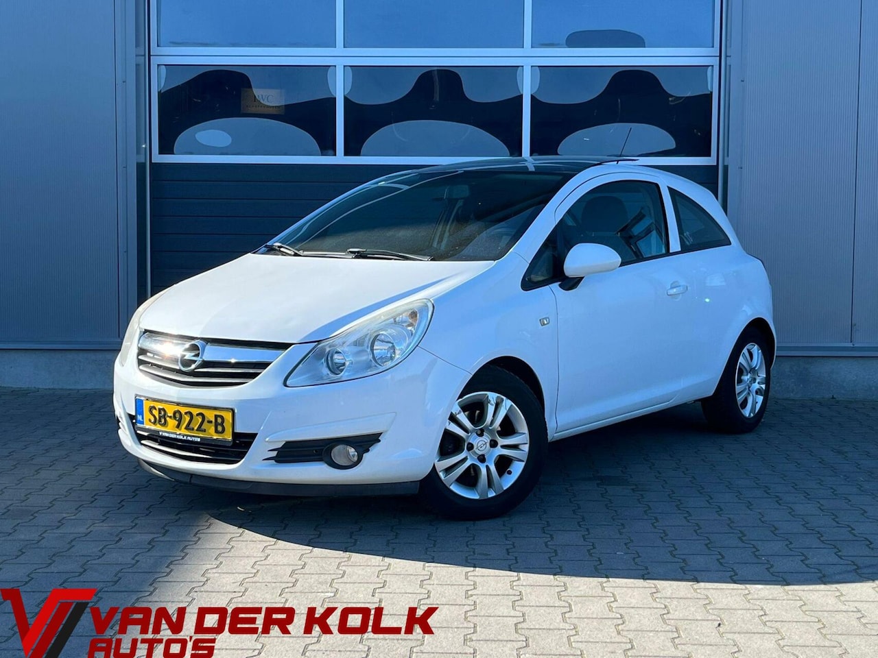 Opel Corsa - 1.4-16V Business Panorama Airco Cruise - AutoWereld.nl