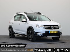 Dacia Sandero Stepway - 90pk TCe Lauréate | Trekhaak | Navigatie | Cruise control |