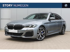 BMW 5-serie - 545e xDrive High Executive M Sport Automaat / Schuif-kanteldak / Laserlight / Parking Assi