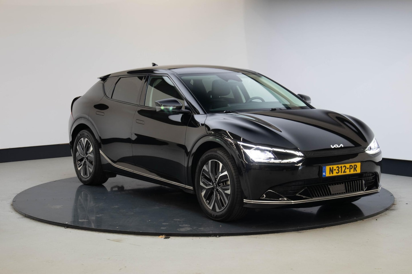 Kia EV6 - Plus 77.4 kWh | Trekhaak | - AutoWereld.nl