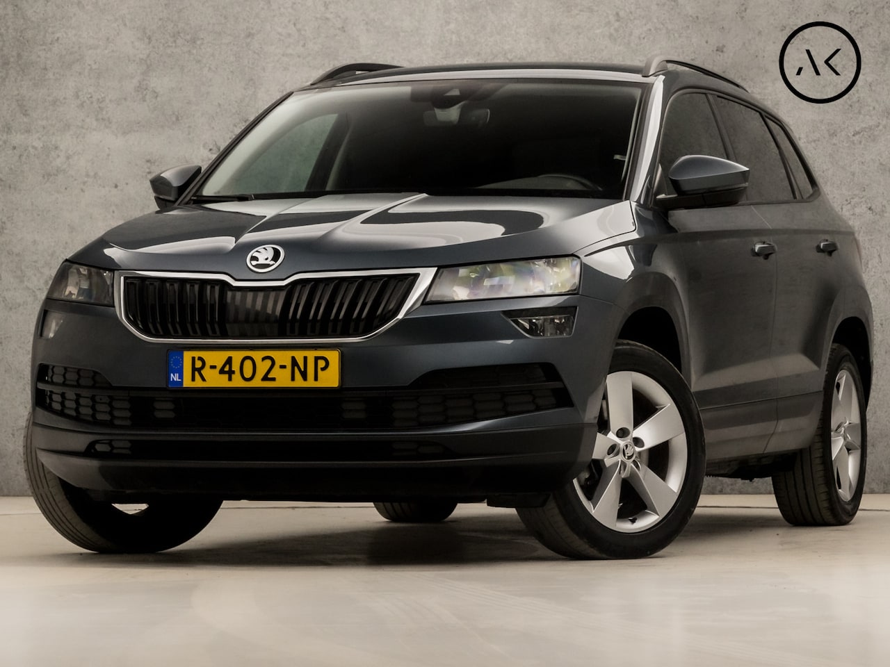 Skoda Karoq - 1.5 TSI ACT Ambition Business 150Pk Automaat (APPLE CARPLAY, GROOT NAVI, CAMERA, TREKHAAK, - AutoWereld.nl