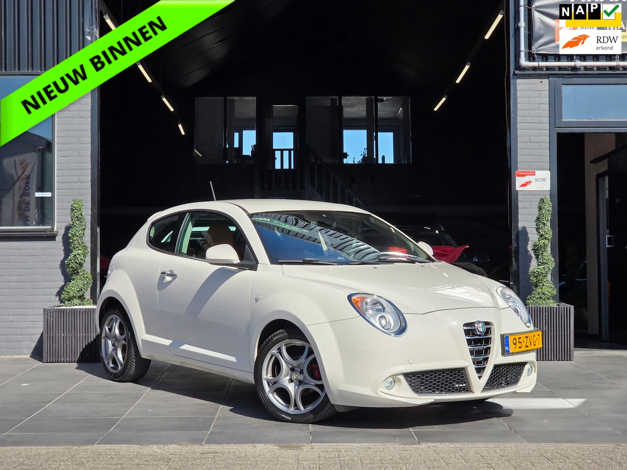 Alfa Romeo MiTo - 0.9 TwinAir Distinctive|1e eigenaar|Cruise - AutoWereld.nl