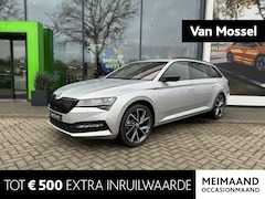 Skoda Superb Combi - 1.5 TSI ACT Sportline Business 150PK AUTOMAAT | Panoramadak | Trekhaak | 19" | Elektrisch