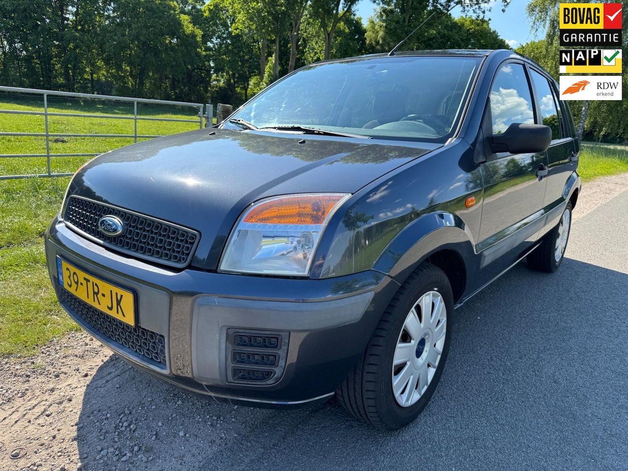 Ford Fusion - 1.4-16V Champion keurige auto met airco - AutoWereld.nl