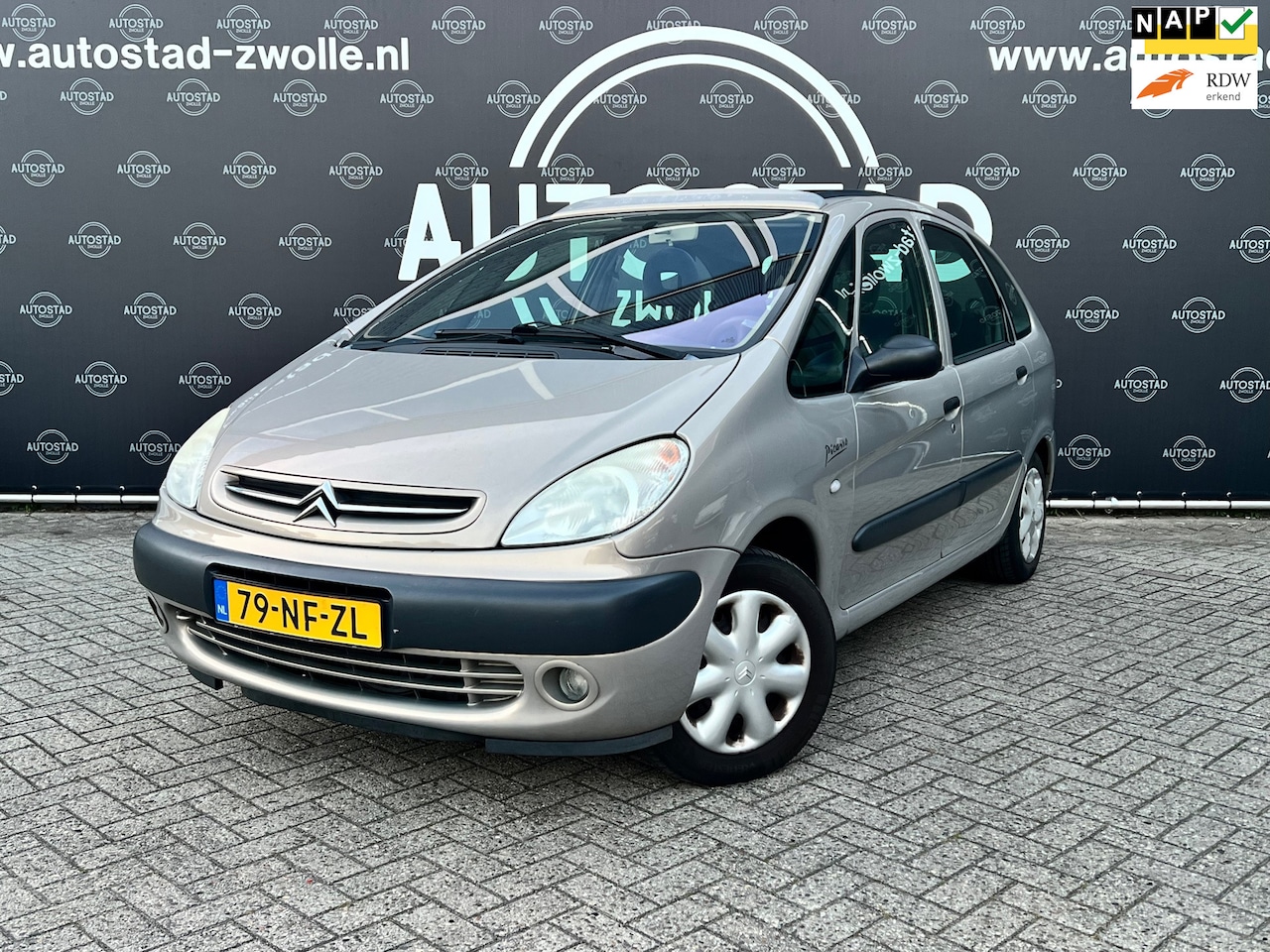 Citroën Xsara Picasso - 1.6i Différence 2 NL-Auto/1ste Eigenaar/NAP/Airco/Pano/Trekhaak - AutoWereld.nl