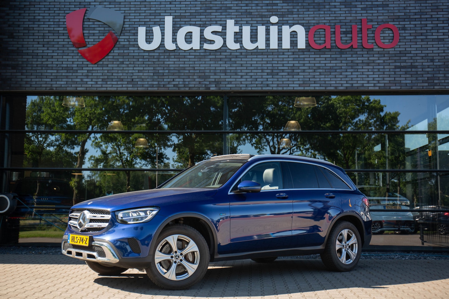 Mercedes-Benz GLC-klasse - 300e 4MATIC Premium Plus 300e 4MATIC Premium Plus , Pano dak, Trekhaak, 360°camera, - AutoWereld.nl