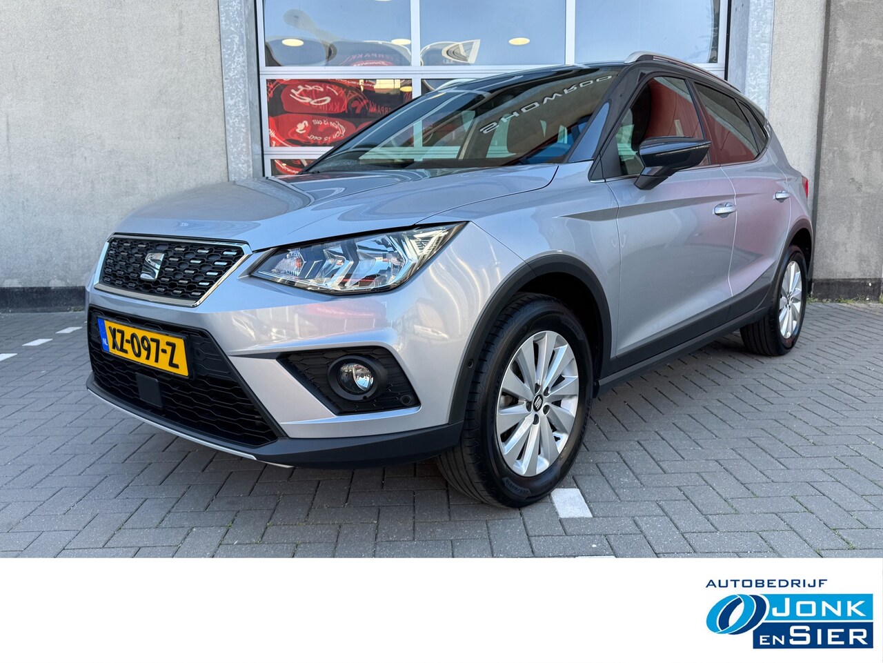 Seat Arona - 1.0 TSI Xcellence Business Intense|Winter pakket|Navi|Camera|CarPlay|Rijklaarprijs! - AutoWereld.nl