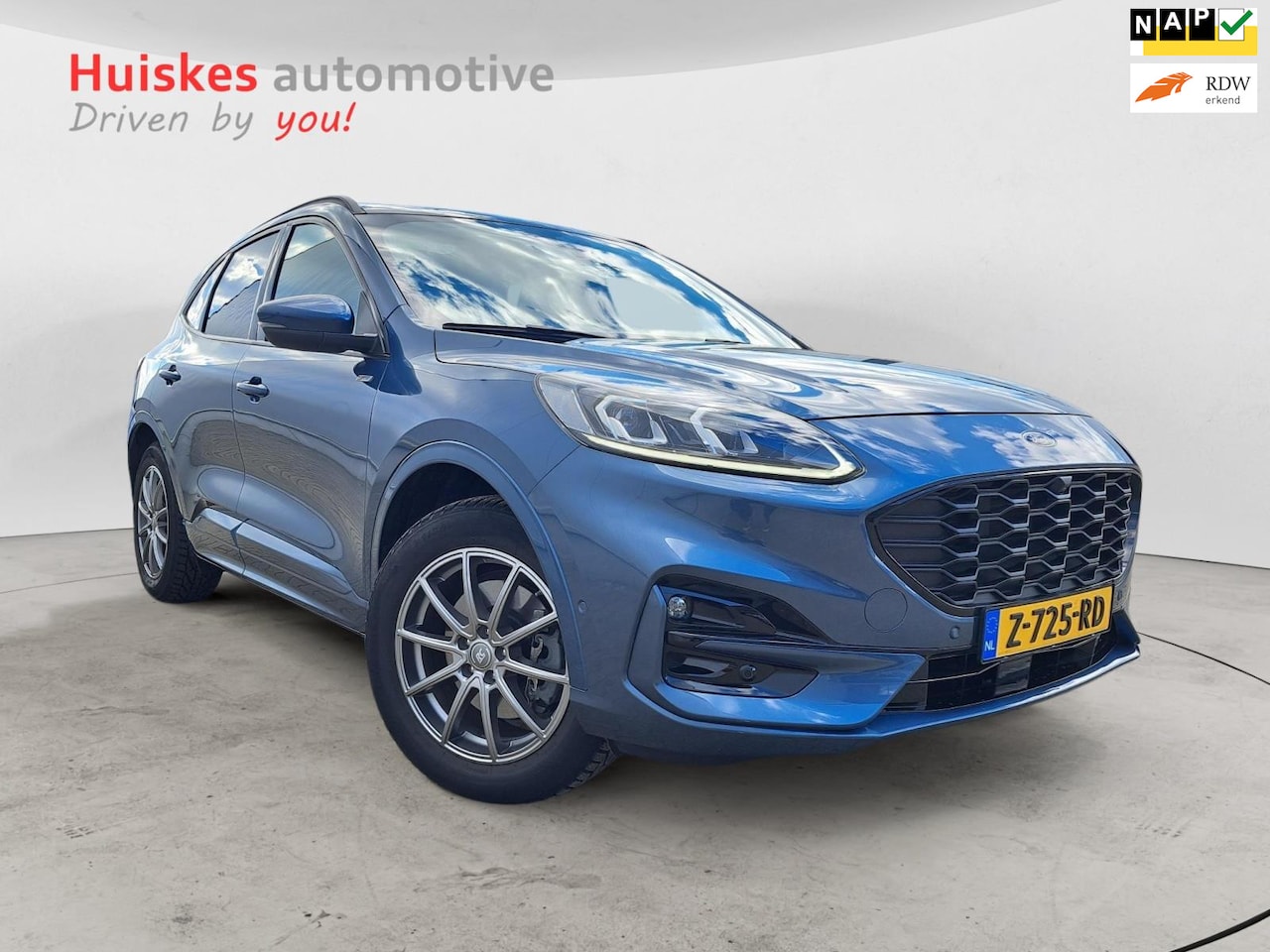 Ford Kuga - 2.5 PHEV ST-Line X Pano/Trekhaak/B&O/HUD/LED/Camera - AutoWereld.nl