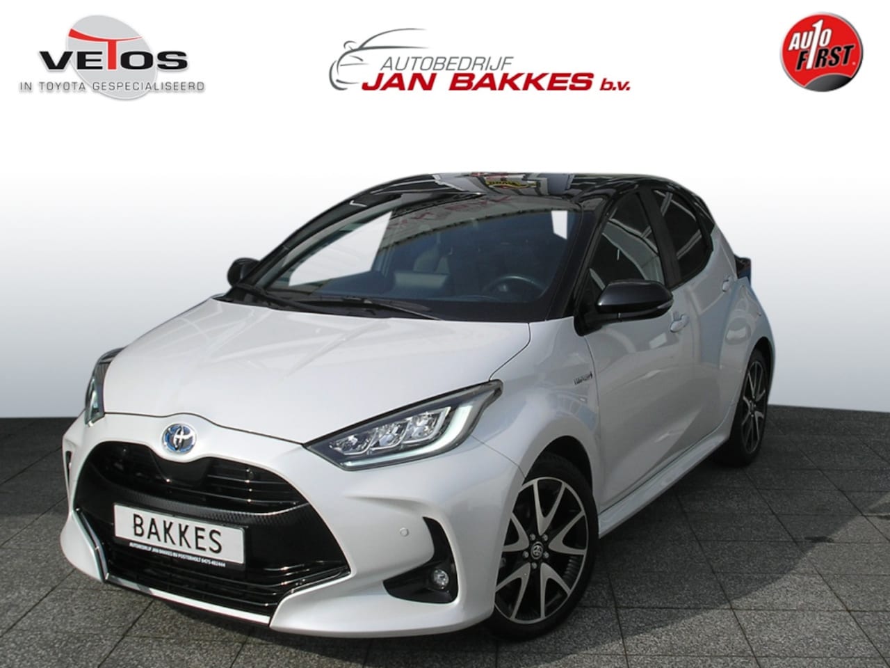 Toyota Yaris - 1.5 Hybride Executive Bi-Tone - AutoWereld.nl