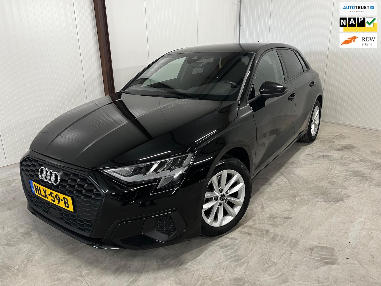 Audi A3 Sportback - 30 TFSI S edition 2021 110PK LANEASSIST/ACC/CARPLAY/PDC/KEYLESS/LED - AutoWereld.nl
