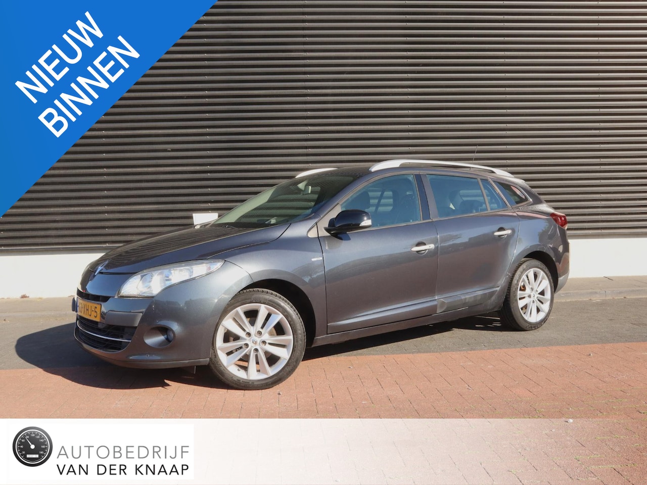 Renault Mégane Estate - 1.4 TCe Bose | Clima | Cruise | Navi | Leder/Stof | PDC V+A | Keyless | - AutoWereld.nl
