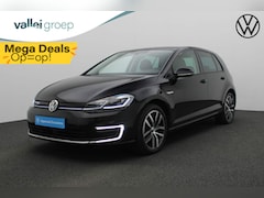 Volkswagen e-Golf - 136PK | Navi | Parkeersensoren voor/achter | ACC