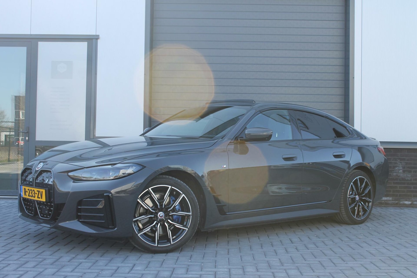 BMW i4 - eDrive40 High Executive 84 kWh - AutoWereld.nl