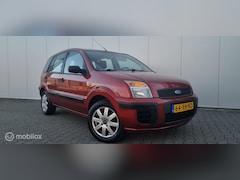 Ford Fusion - 1.4-16V Champion