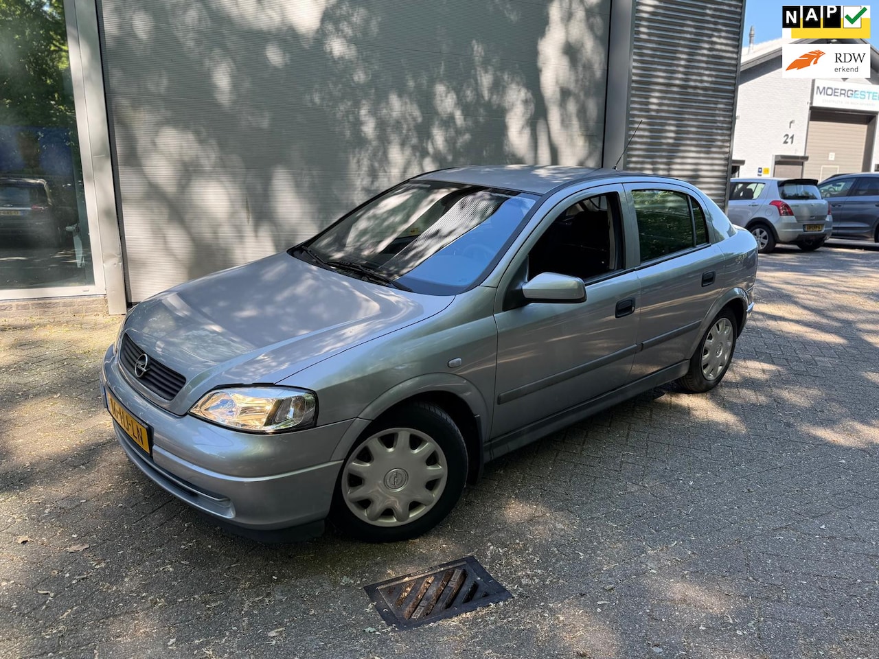 Opel Astra - 1.6 Pearl / NIEUWE APK / AIRCO / RIJDT SCHAKELT GOED - AutoWereld.nl