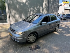 Opel Astra - 1.6 Pearl / NIEUWE APK / AIRCO / RIJDT SCHAKELT GOED