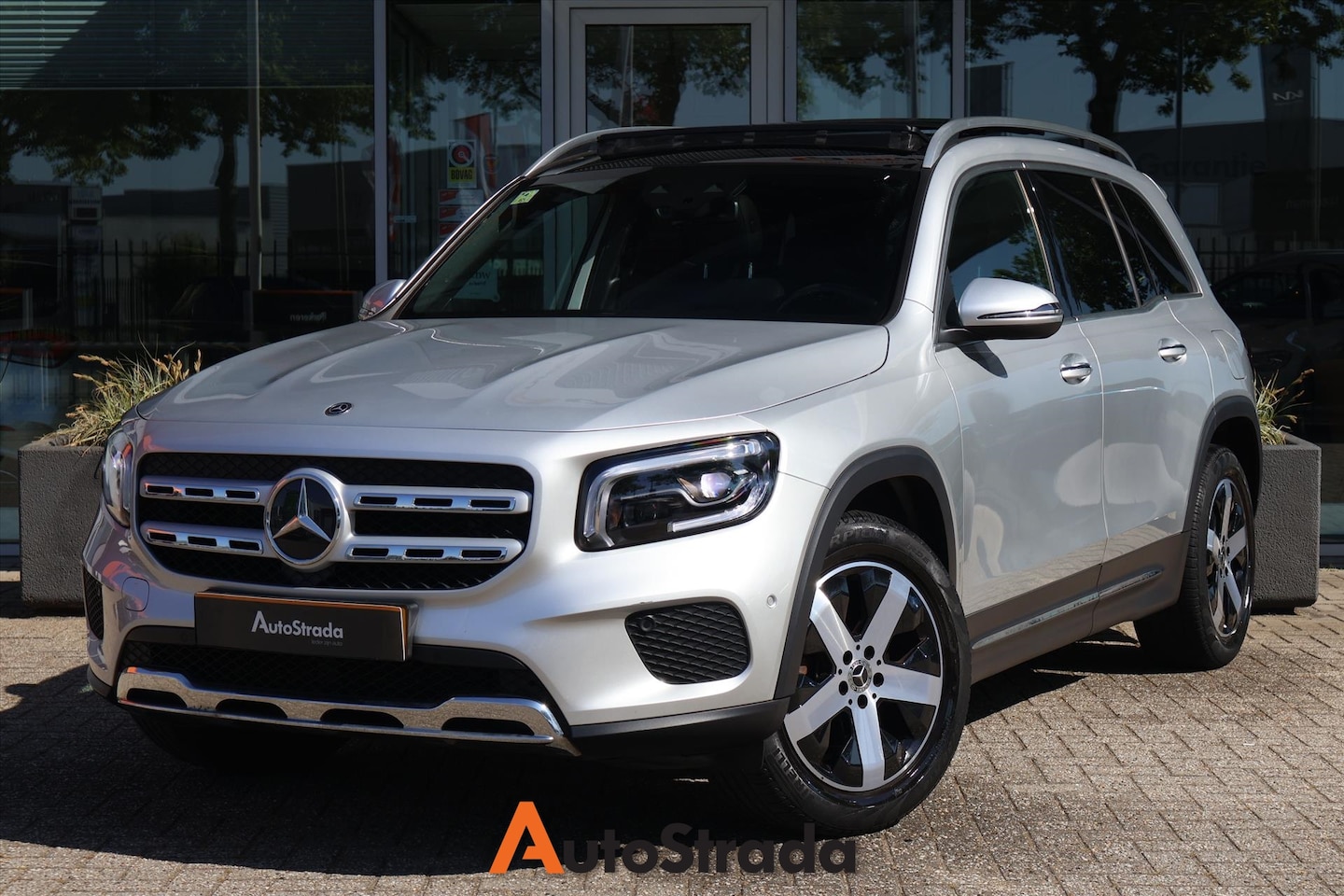 Mercedes-Benz GLB - 200 Business Solution 163PK | 7 Pers | Keyless | Memory | Pano | Camera | Navi | Climate | - AutoWereld.nl