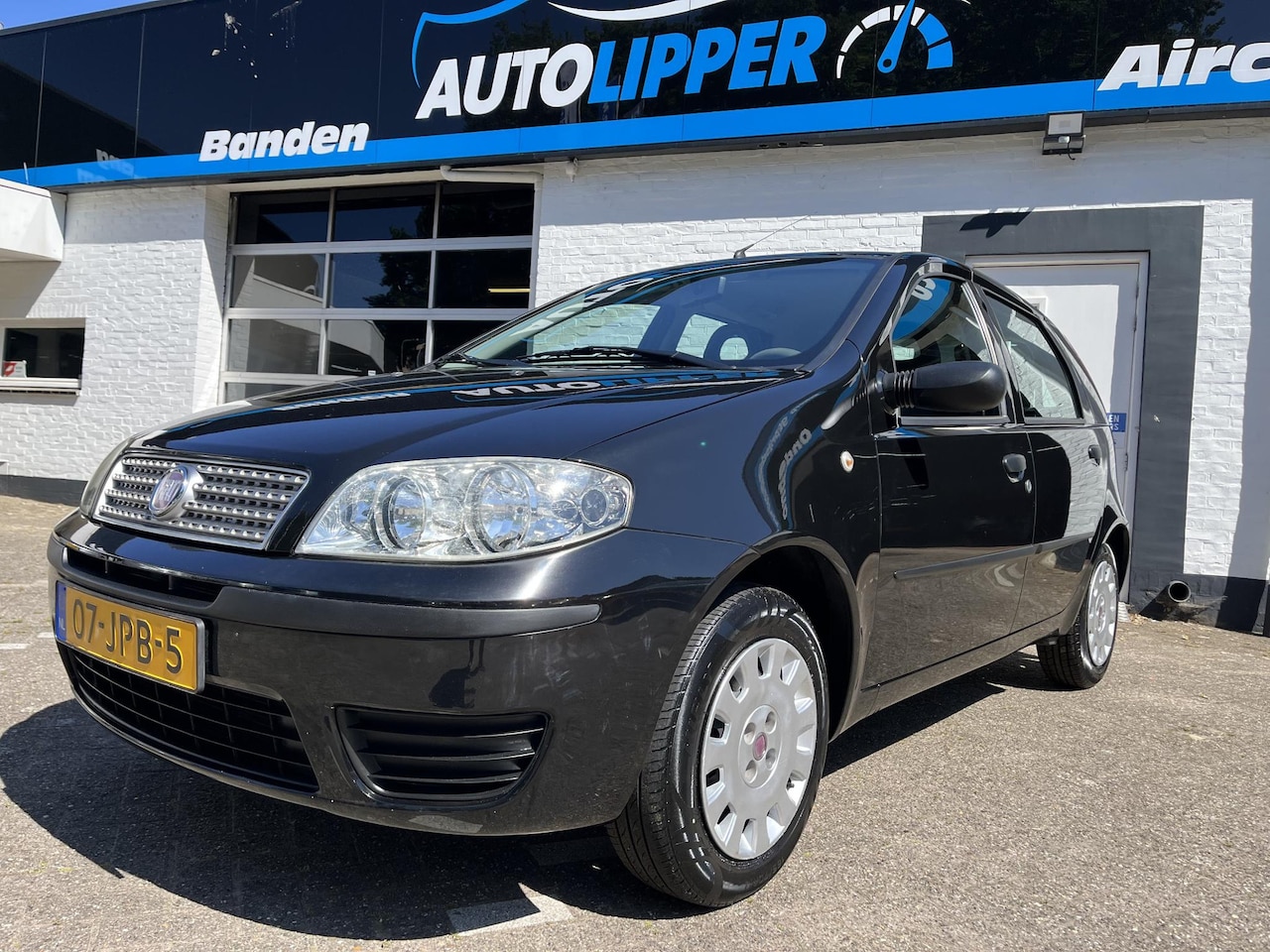Fiat Punto - 1.2 Active /Airco/5 drs/afneembare  trekhaak - AutoWereld.nl