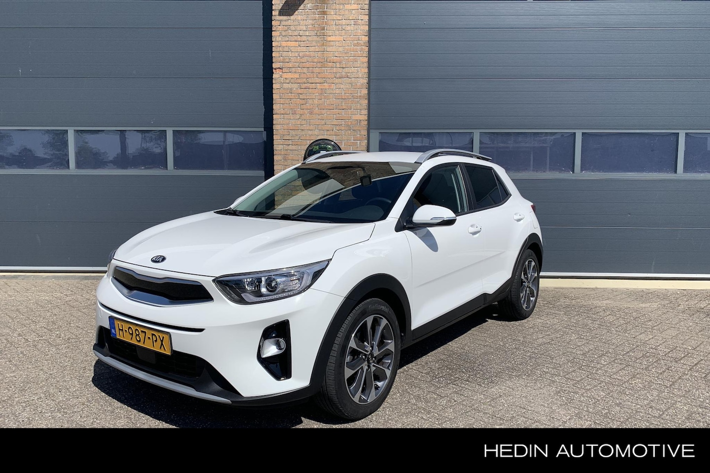 Kia Stonic - 1.0 T-GDi DynamicPlusLine Keyless Entry | Navigatie | Privacy Glass | Cruise Control - AutoWereld.nl