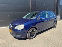 Volkswagen Polo - 1.4-16V Optive
