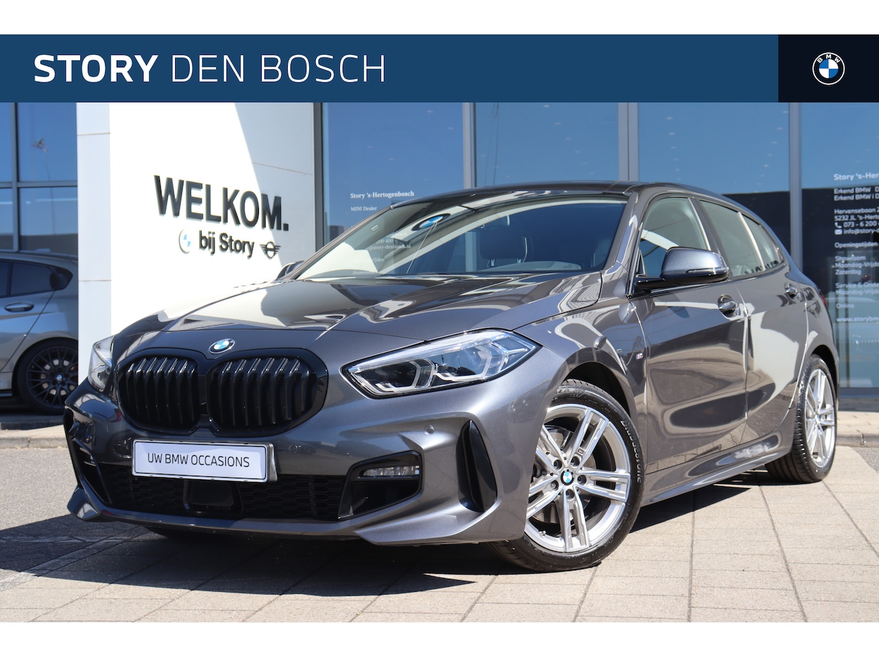 BMW 1-serie - 116i Executive M Sport Automaat / Sportstoelen / M Sportonderstel / Live Cockpit Professio - AutoWereld.nl