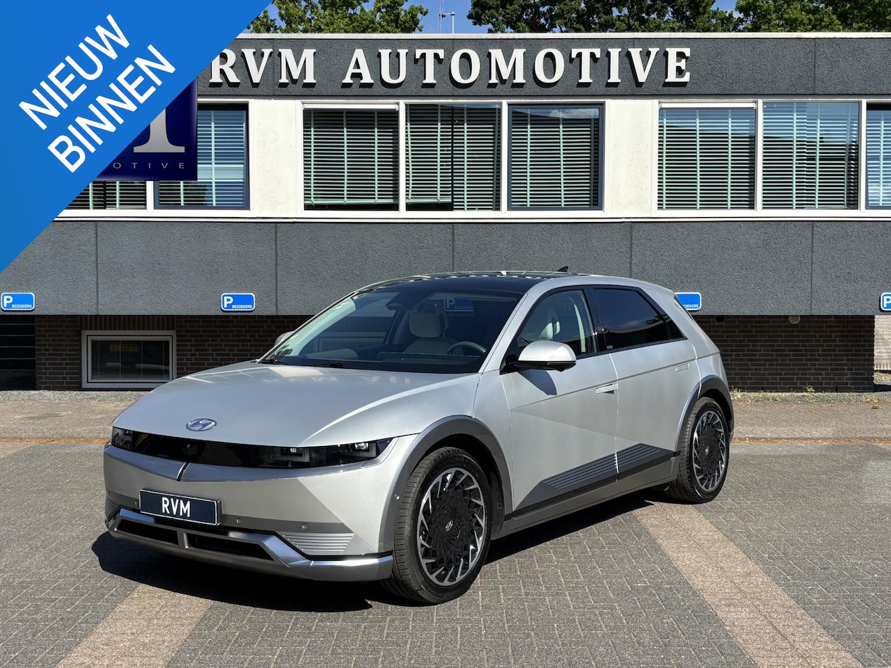 Hyundai IONIQ 5 - Lounge AWD 77.4 kWh WARMTEPOMP | TREKHAAK | MEGA COMPLEET - AutoWereld.nl