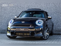 MINI Cooper S - 2.0 Aut. | Yours | Navi | Panorama | Lounge Leder | Camera | 17"LM | Enigmatic Black