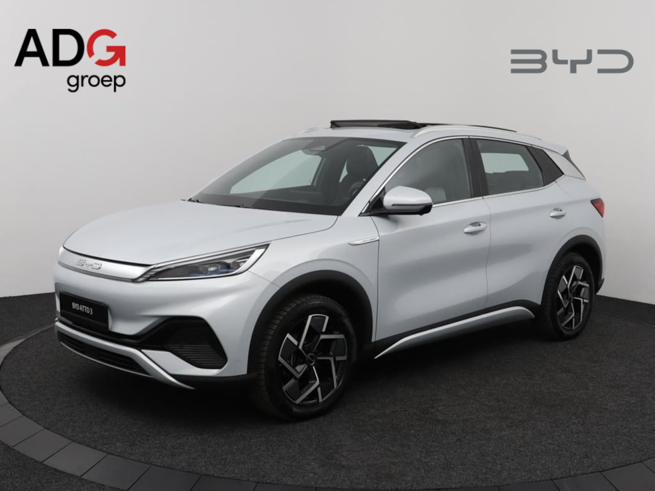BYD Atto 3 - Comfort 60 kWh 360 camera | Warmtepomp | 12,8 " multimediascherm | schuif-/kanteldak | - AutoWereld.nl