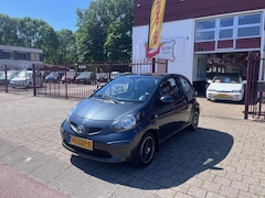 Toyota Aygo - 1.0 12V VVT-I 3DRS AUTOMAAT Plus Airco