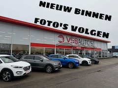 Renault Mégane - Megane 1.3 TCE LIMITED 115PK LED NAVIGATIE TREKHAAK AIRCO LMV PDC
