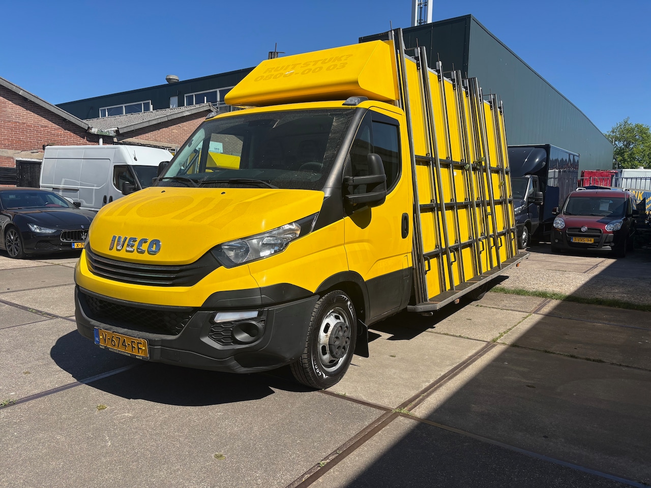 Iveco Daily - 35C16 2.3 375 Bakwagen Glasresteel Euro 6 - AutoWereld.nl