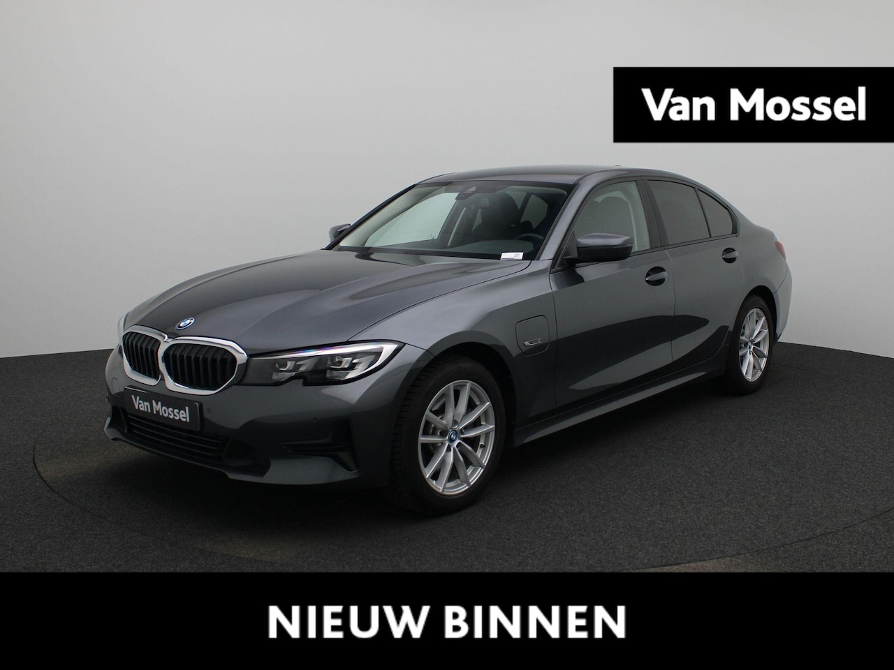 BMW 3-serie - 320e | Automaat | Navigatie | Leder | Elektrische Achterklep | Elektrische Stoelen | Clima - AutoWereld.nl