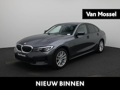 BMW 3-serie - 320e High Executive | Automaat | Navigatie | Leder | Elektrische Achterklep | Elektrische