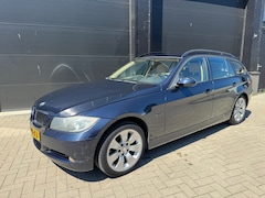 BMW 3-serie Touring - 318i Business Line