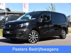 Peugeot Partner - 1.5 BlueHDI L2 Black Edition Camera, Cruise, Stoelverwarming, 130PK, Automaat, Trekhaak, S